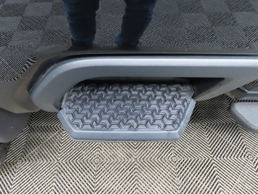 2025 GMC Sierra 2500HD 4x4 Crew Cab AT4 Fond du Lac WI