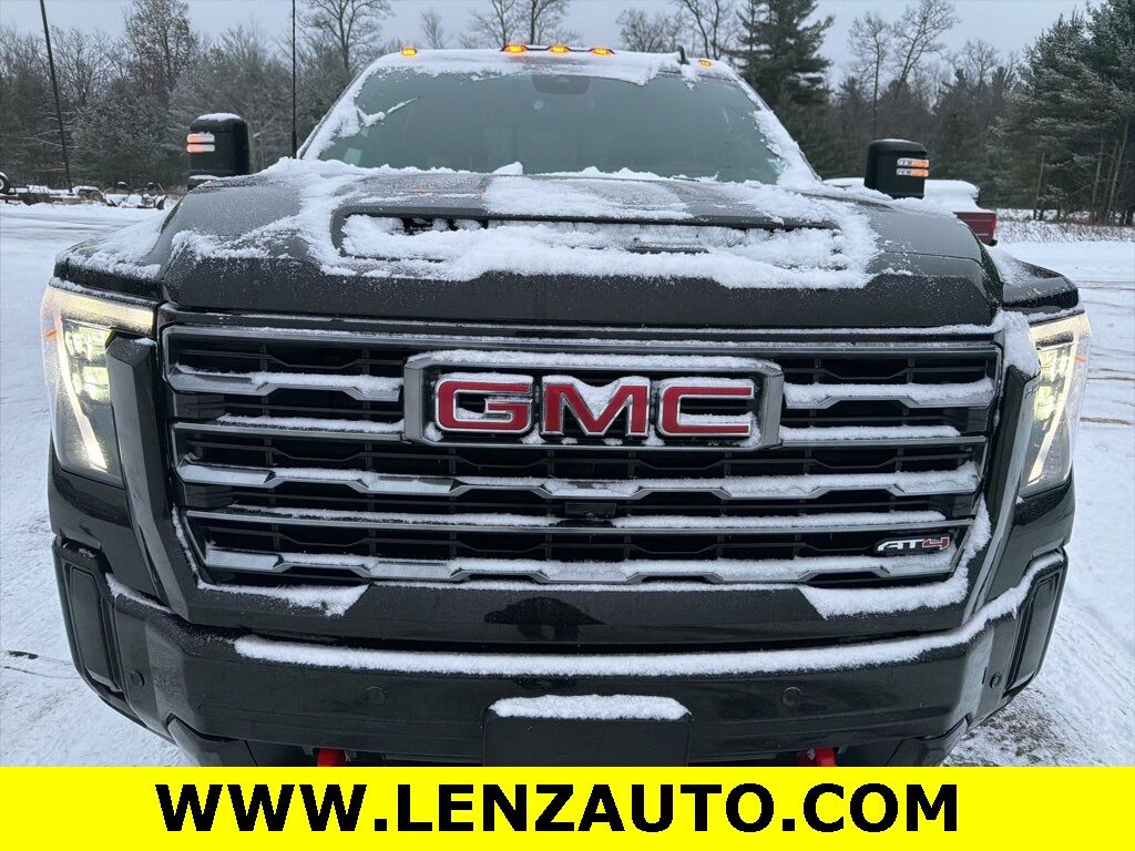 2025 GMC Sierra 2500HD 4x4 Crew Cab AT4