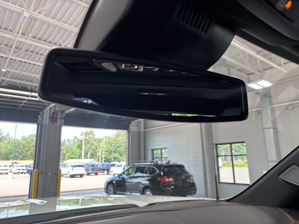 2025 GMC Sierra 2500HD 4x4 Crew Cab AT4 Minocqua WI