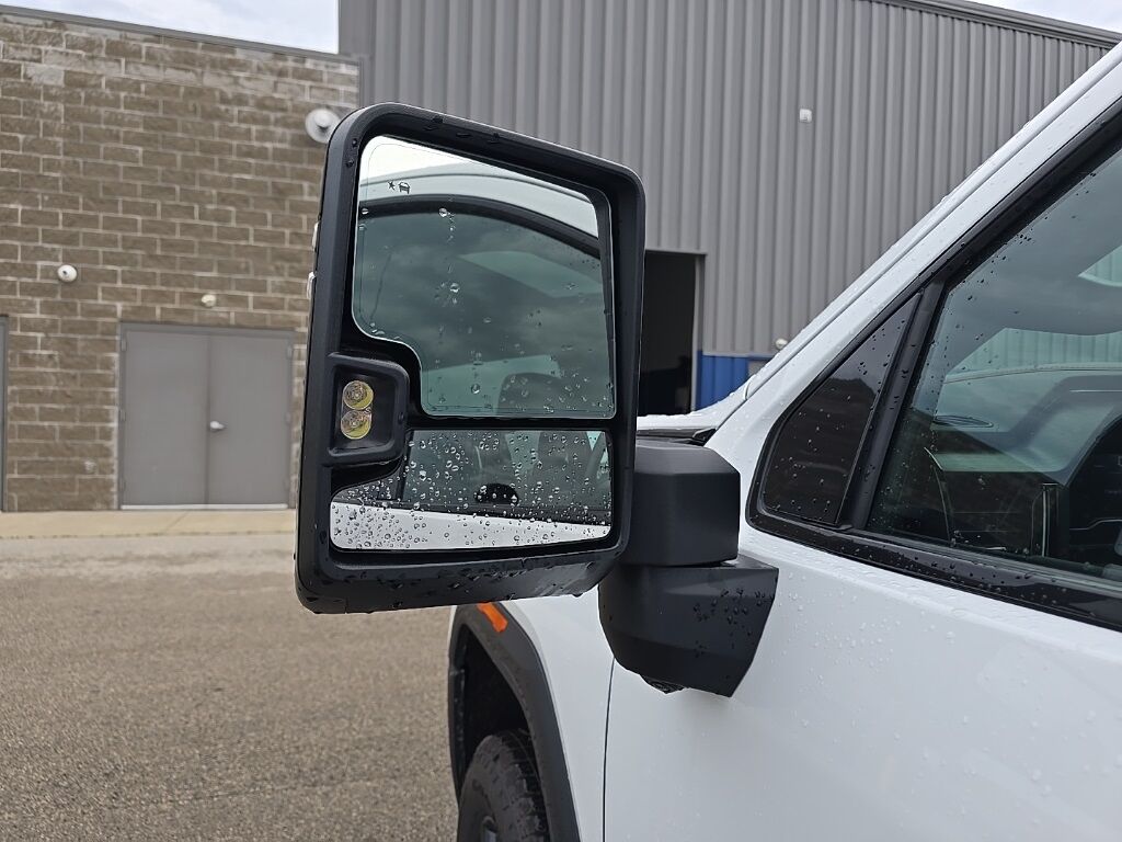 2025 GMC Sierra 2500HD 4x4 Crew Cab AT4 Minocqua WI