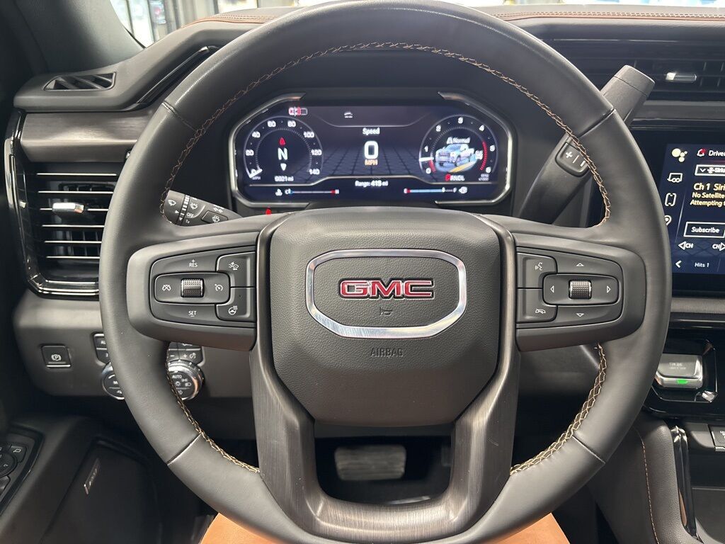 2025 GMC Sierra 2500HD 4x4 Crew Cab AT4 Minocqua WI
