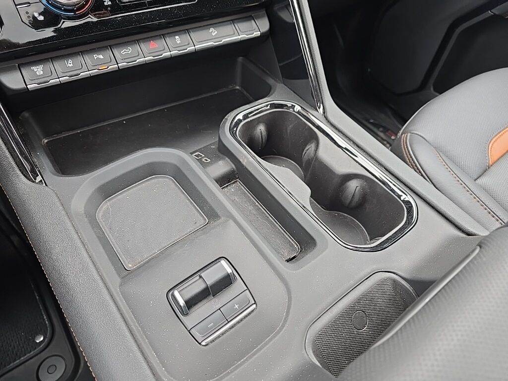 2025 GMC Sierra 2500HD 4x4 Crew Cab AT4 Minocqua WI
