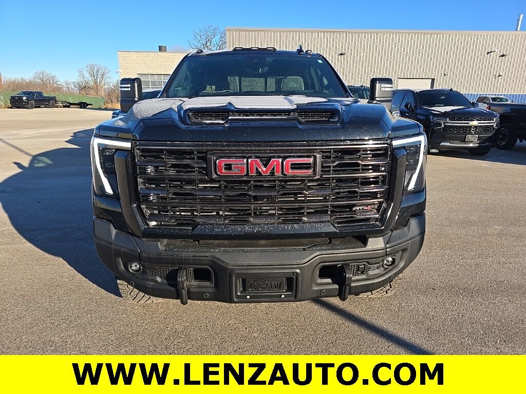 2025 GMC Sierra 2500HD 4x4 Crew Cab AT4X