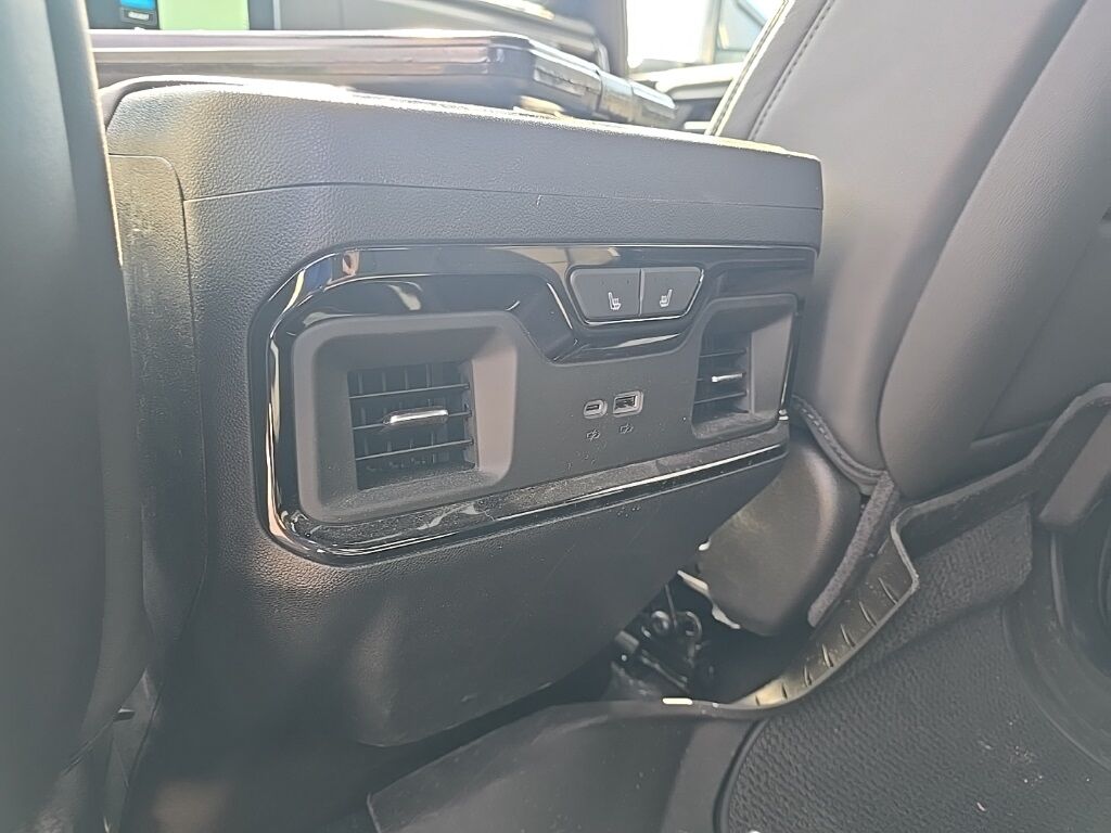 2025 GMC Sierra 2500HD 4x4 Crew Cab AT4X Fond du Lac WI