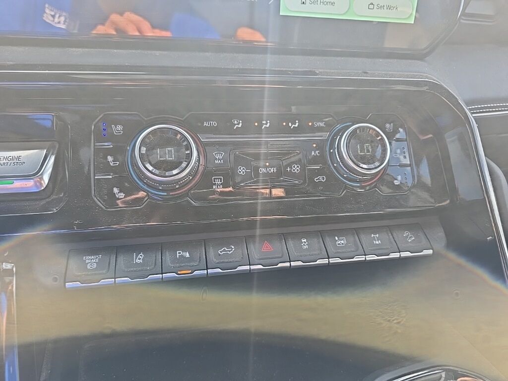 2025 GMC Sierra 2500HD 4x4 Crew Cab AT4X Fond du Lac WI