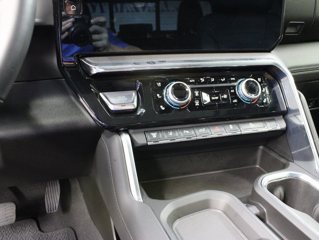 2025 GMC Sierra 2500HD 4x4 Crew Cab Denali Fond du Lac WI