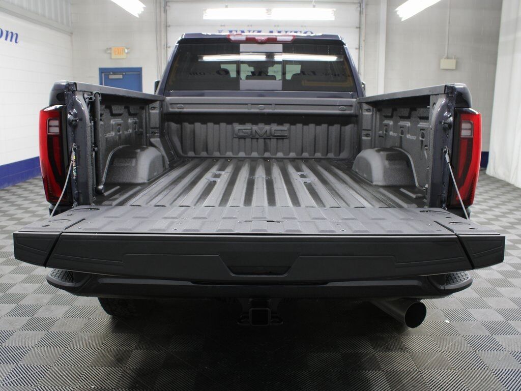 2025 GMC Sierra 2500HD 4x4 Crew Cab Denali Fond du Lac WI