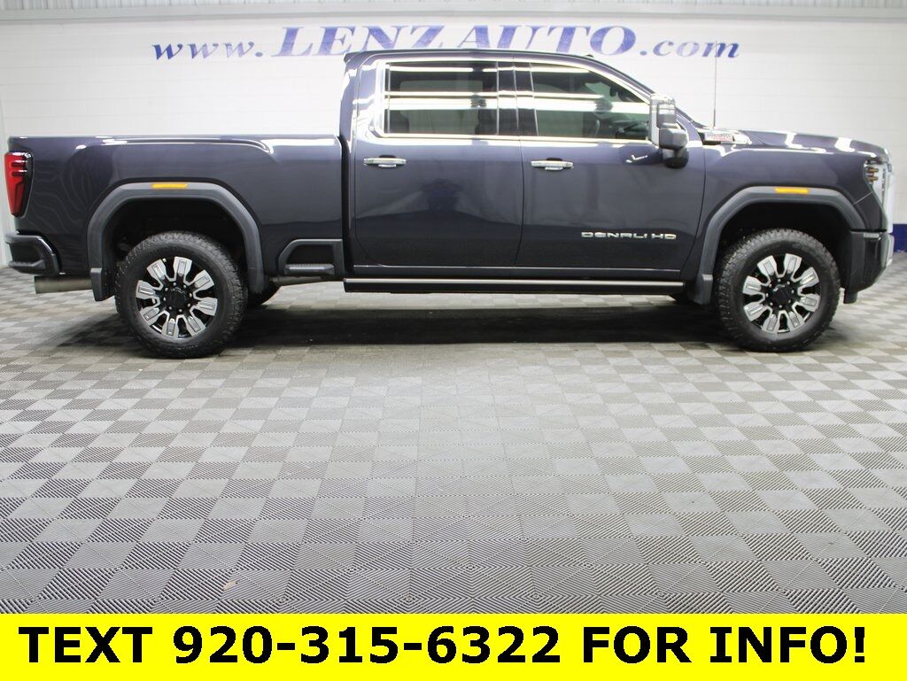 2025 GMC Sierra 2500HD 4x4 Crew Cab Denali Fond du Lac WI