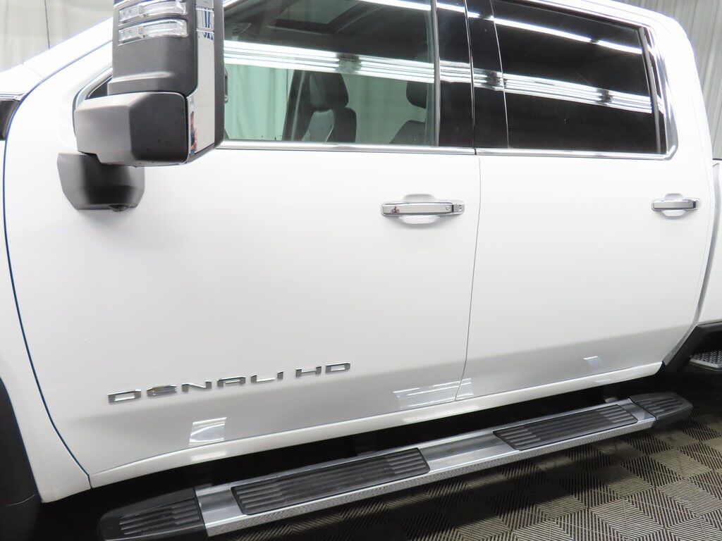 2025 GMC Sierra 2500HD 4x4 Crew Cab Denali Fond du Lac WI