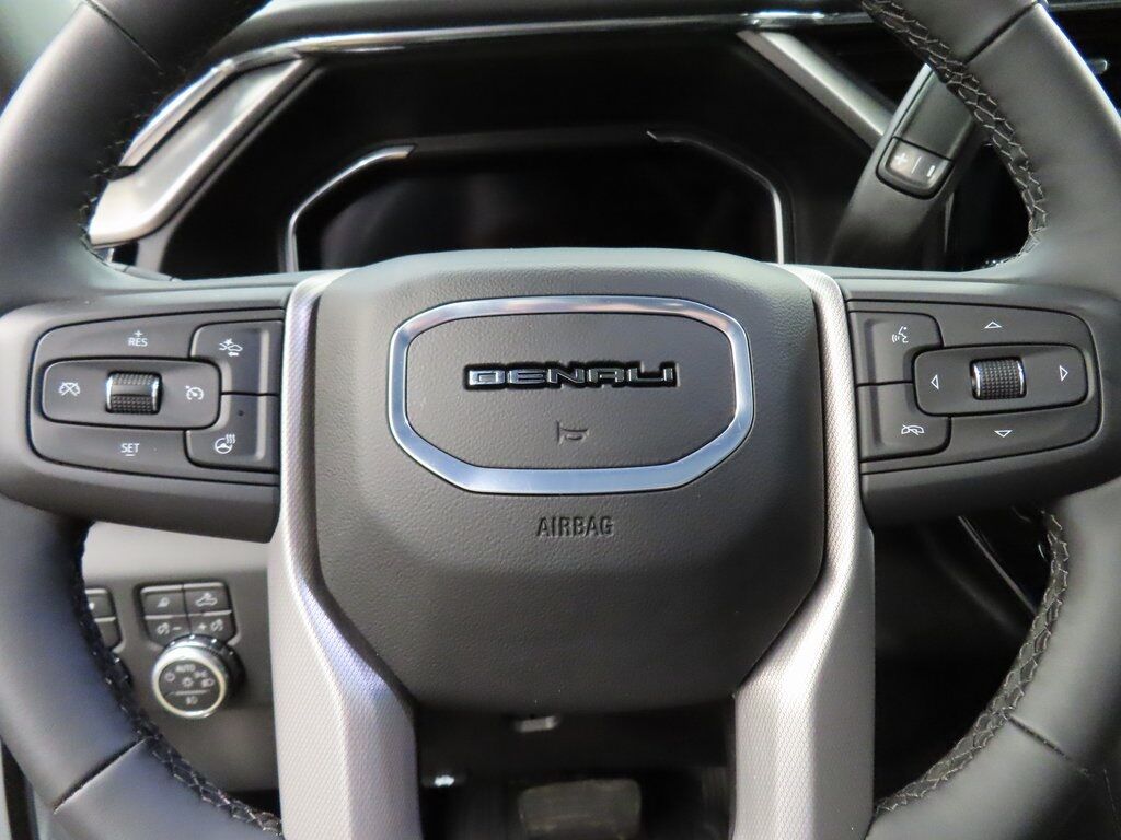 2025 GMC Sierra 2500HD 4x4 Crew Cab Denali Fond du Lac WI