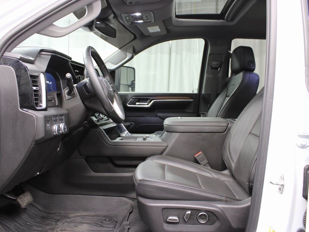 2025 GMC Sierra 2500HD 4x4 Crew Cab Denali Fond du Lac WI