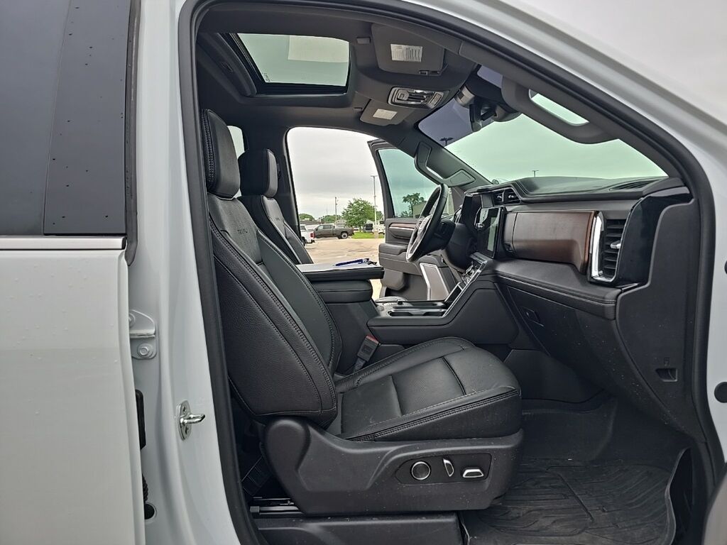 2025 GMC Sierra 2500HD 4x4 Crew Cab Denali Fond du Lac WI
