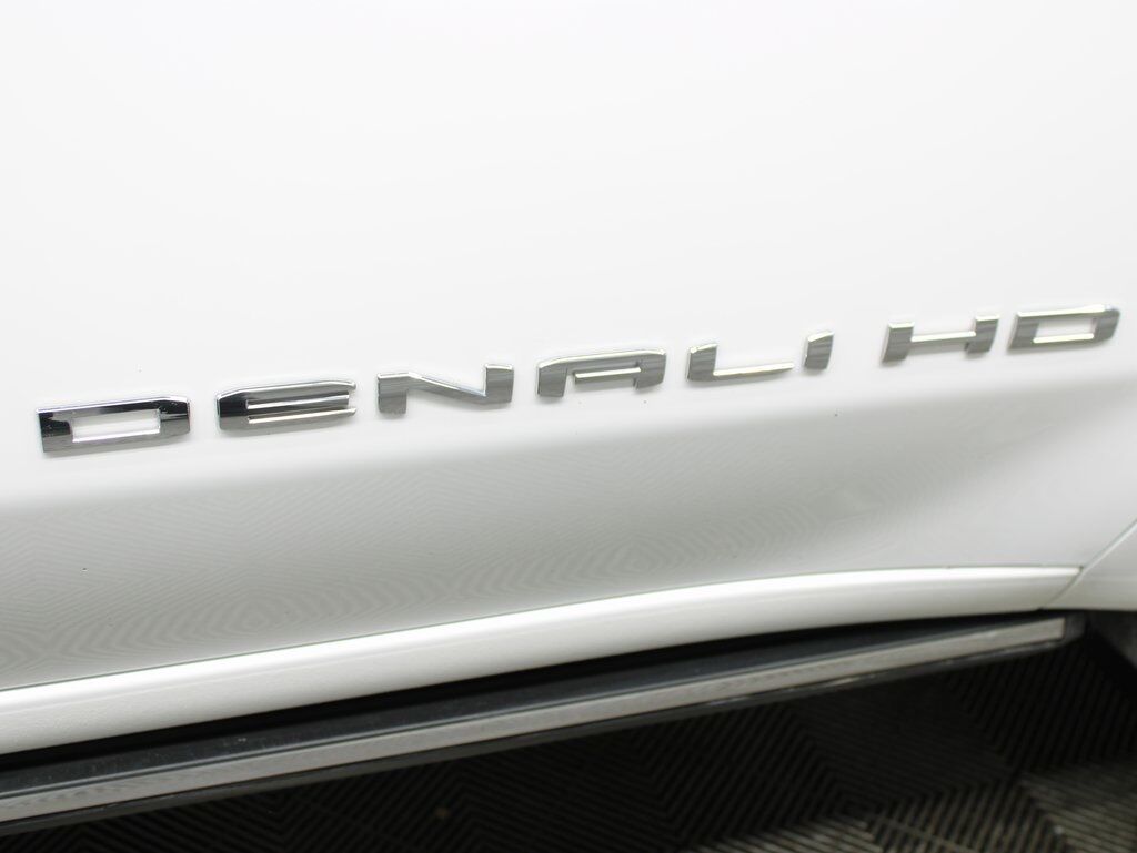 2025 GMC Sierra 2500HD 4x4 Crew Cab Denali Fond du Lac WI