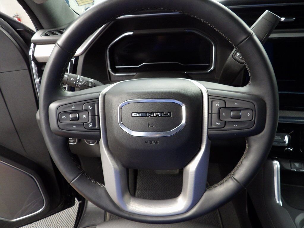 2025 GMC Sierra 2500HD 4x4 Crew Cab Denali Fond du Lac WI