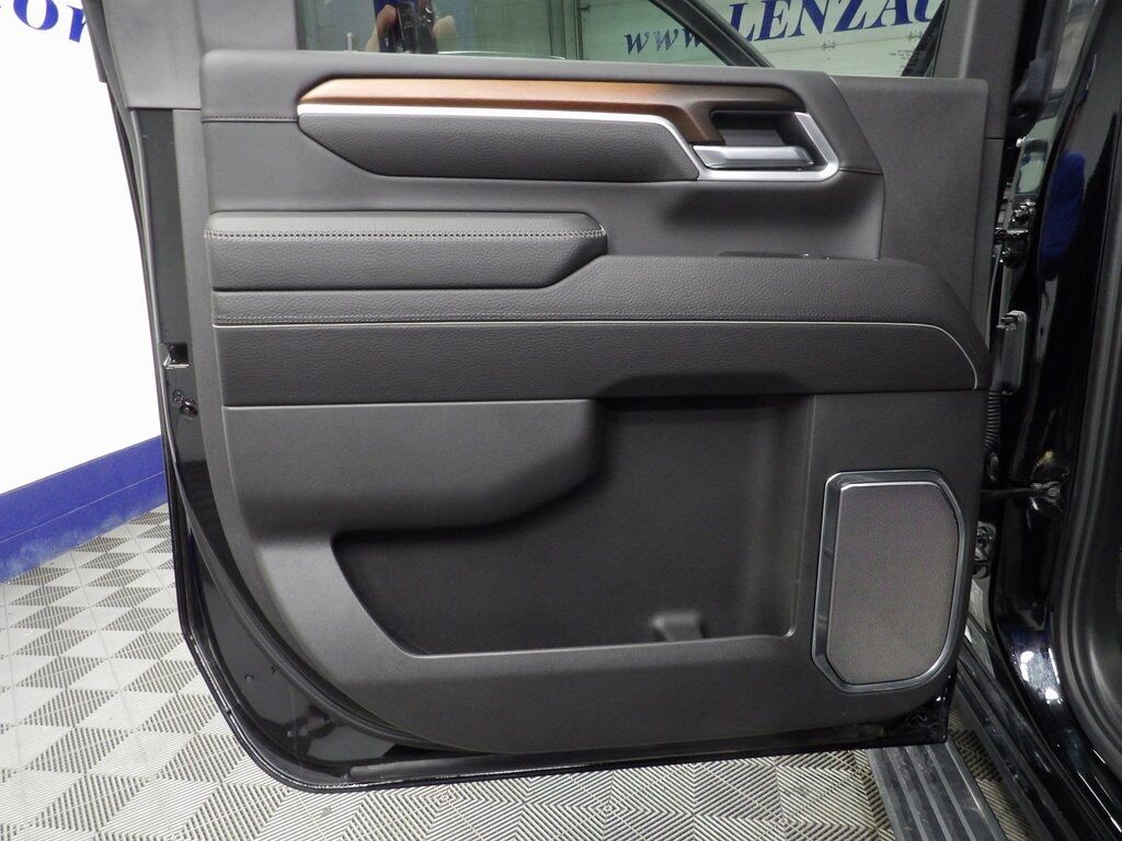 2025 GMC Sierra 2500HD 4x4 Crew Cab Denali Fond du Lac WI