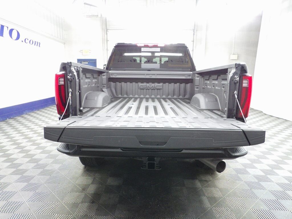 2025 GMC Sierra 2500HD 4x4 Crew Cab Denali Fond du Lac WI