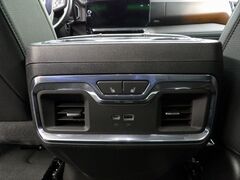 2025 GMC Sierra 2500HD 4x4 Crew Cab Denali Fond du Lac WI