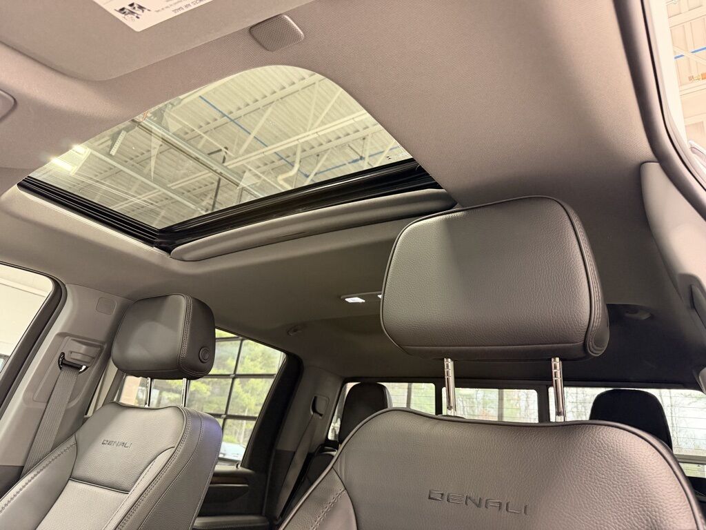 2025 GMC Sierra 2500HD 4x4 Crew Cab Denali Minocqua WI