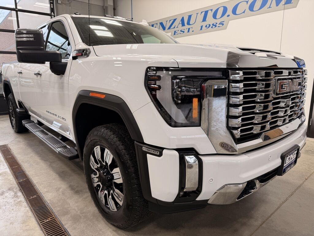2025 GMC Sierra 2500HD 4x4 Crew Cab Denali Minocqua WI