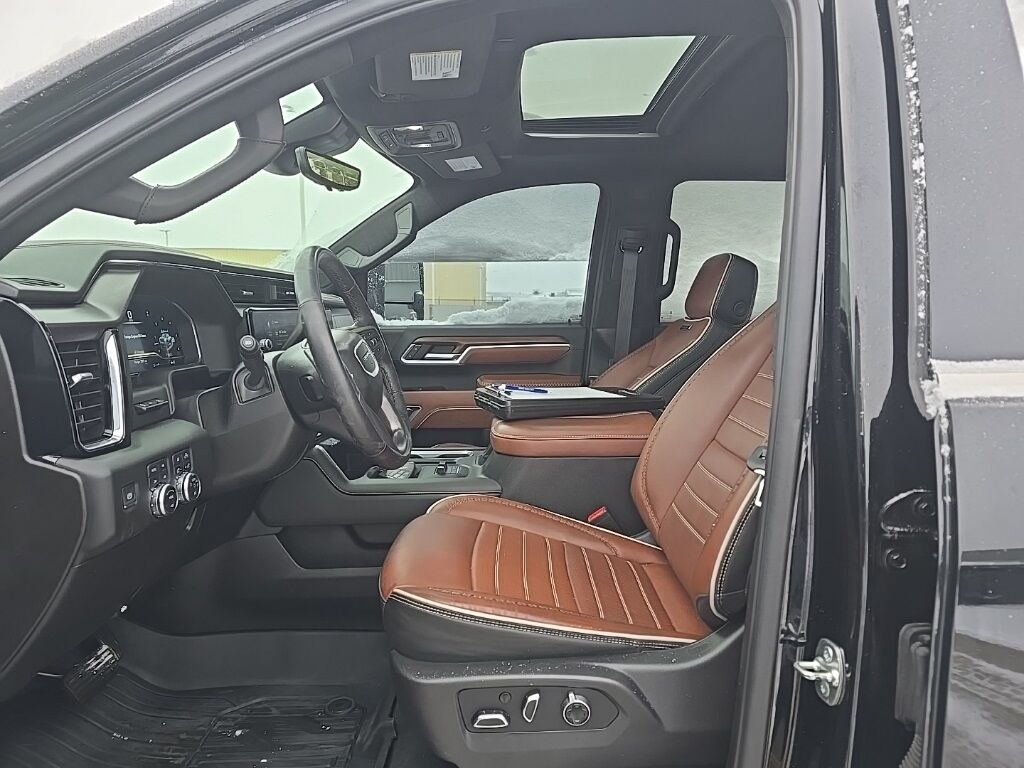 2025 GMC Sierra 2500HD 4x4 Crew Cab Denali Ultimate Fond du Lac WI