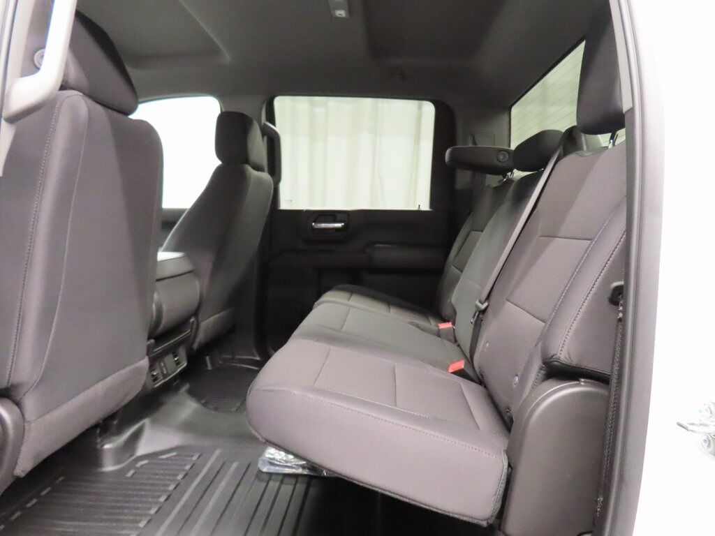2025 GMC Sierra 2500HD 4x4 Crew Cab Pro Fond du Lac WI