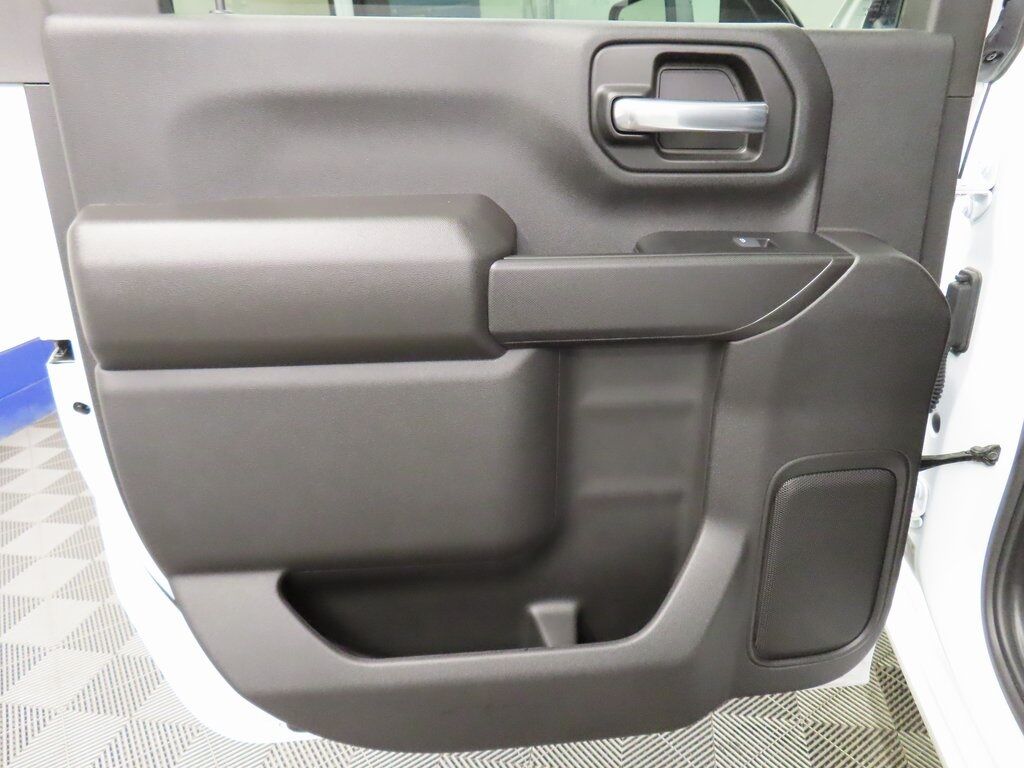 2025 GMC Sierra 2500HD 4x4 Crew Cab Pro Fond du Lac WI