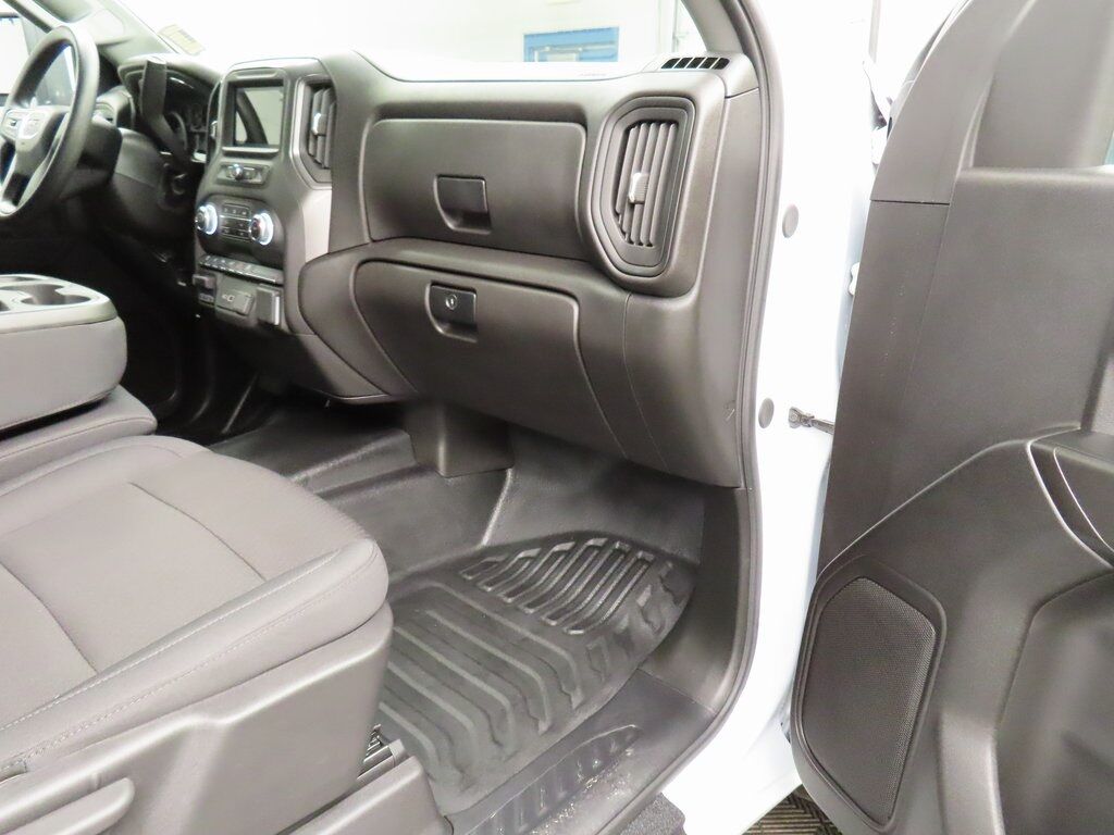 2025 GMC Sierra 2500HD 4x4 Crew Cab Pro Fond du Lac WI