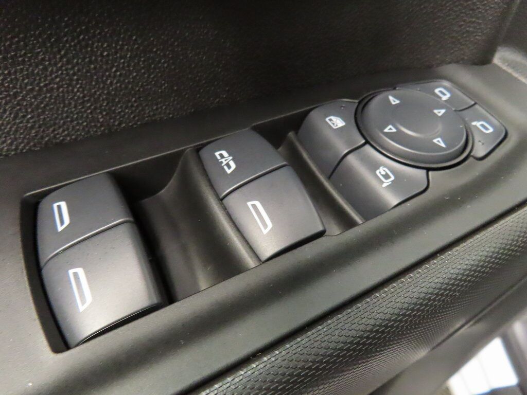 2025 GMC Sierra 2500HD 4x4 Crew Cab Pro Fond du Lac WI