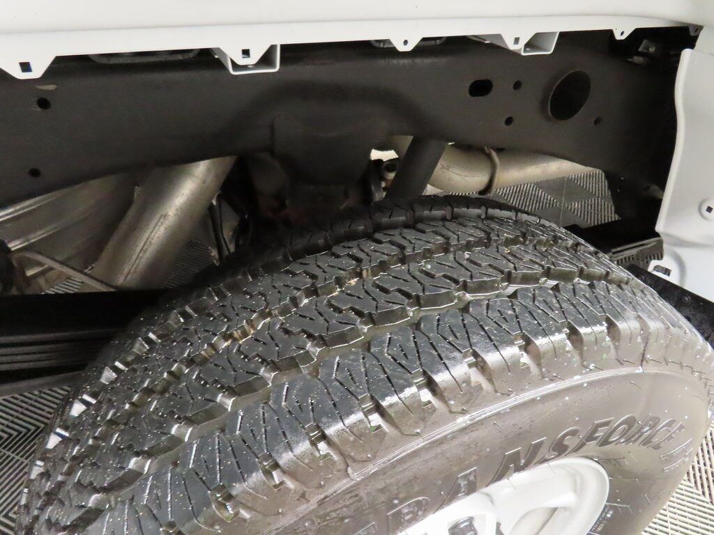 2025 GMC Sierra 2500HD 4x4 Crew Cab Pro Fond du Lac WI