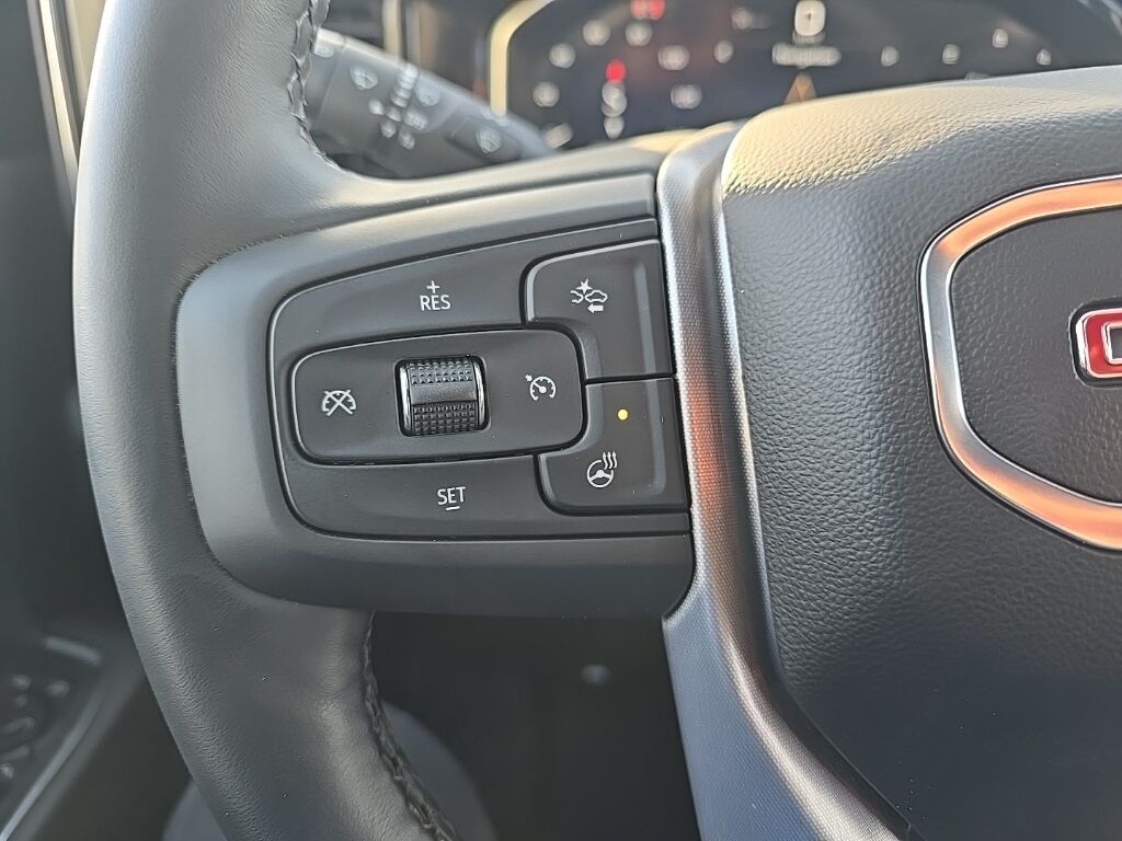 2025 GMC Sierra 2500HD 4x4 Crew Cab SLT Fond du Lac WI