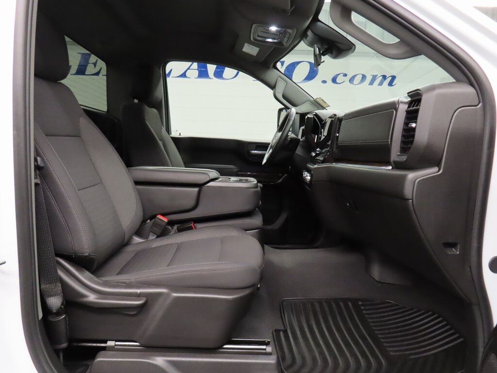 2025 GMC Sierra 2500HD 4x4 Regular Cab SLE Fond du Lac WI