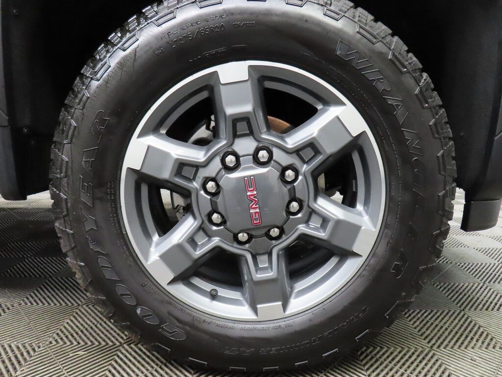 2025 GMC Sierra 2500HD 4x4 Regular Cab SLE Fond du Lac WI