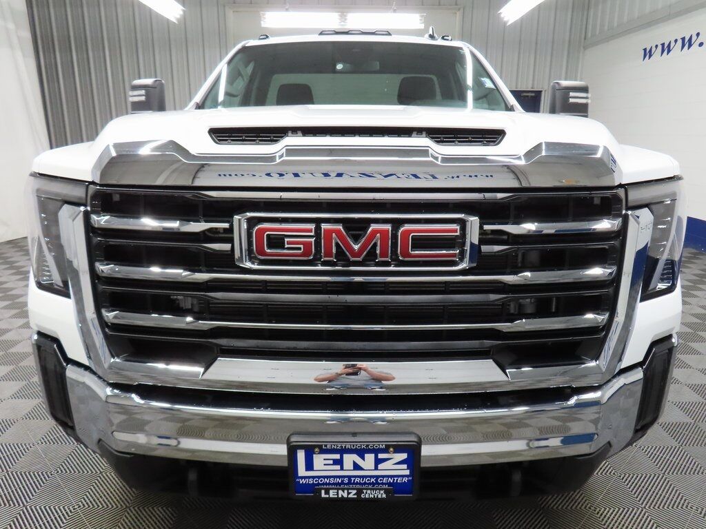 2025 GMC Sierra 2500HD 4x4 Regular Cab SLE Fond du Lac WI