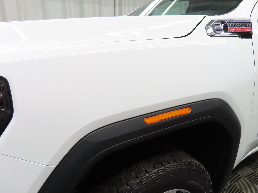 2025 GMC Sierra 2500HD 4x4 Regular Cab SLE Fond du Lac WI
