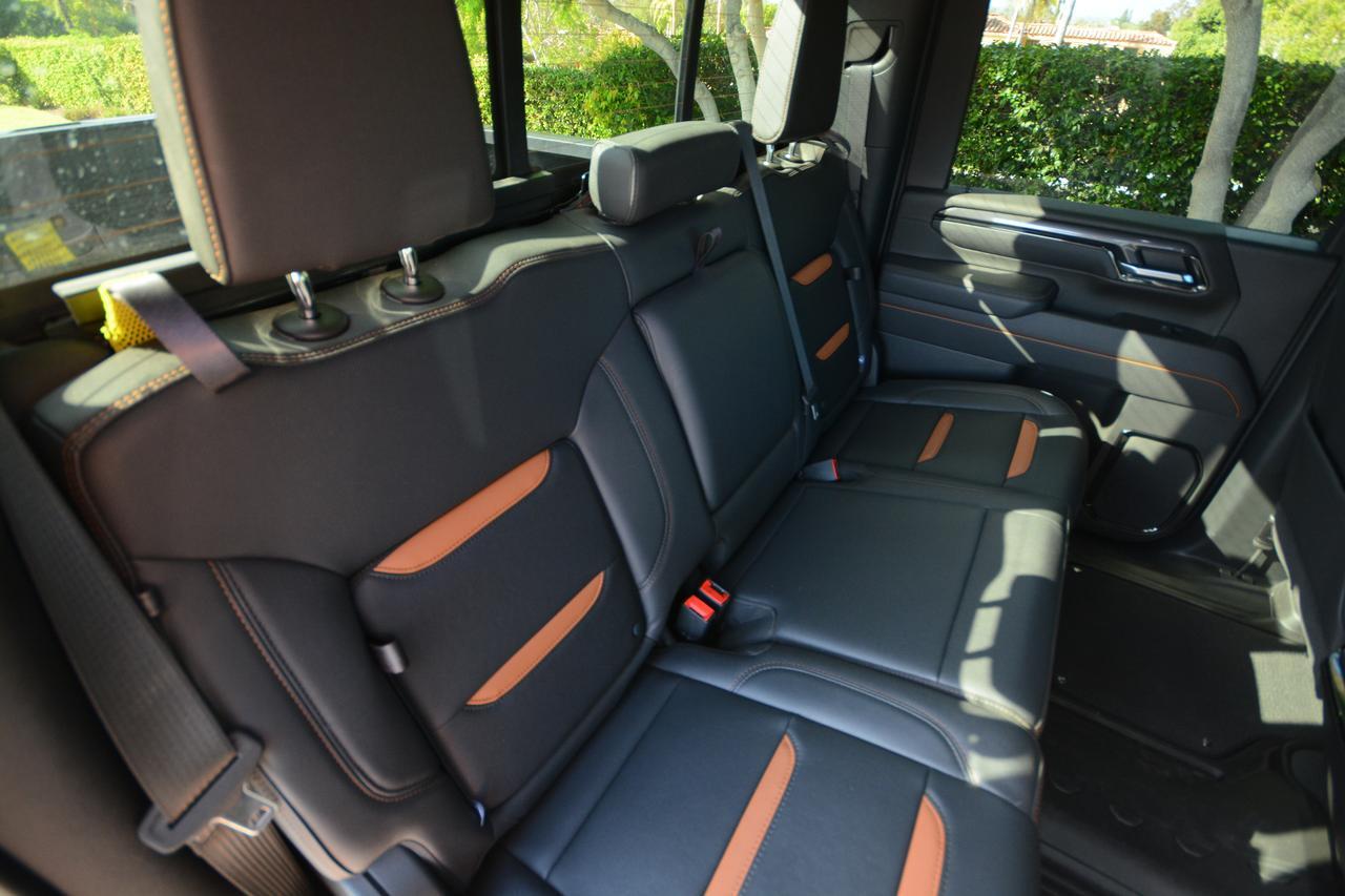 2025 GMC Sierra 2500HD AT4 San Diego CA