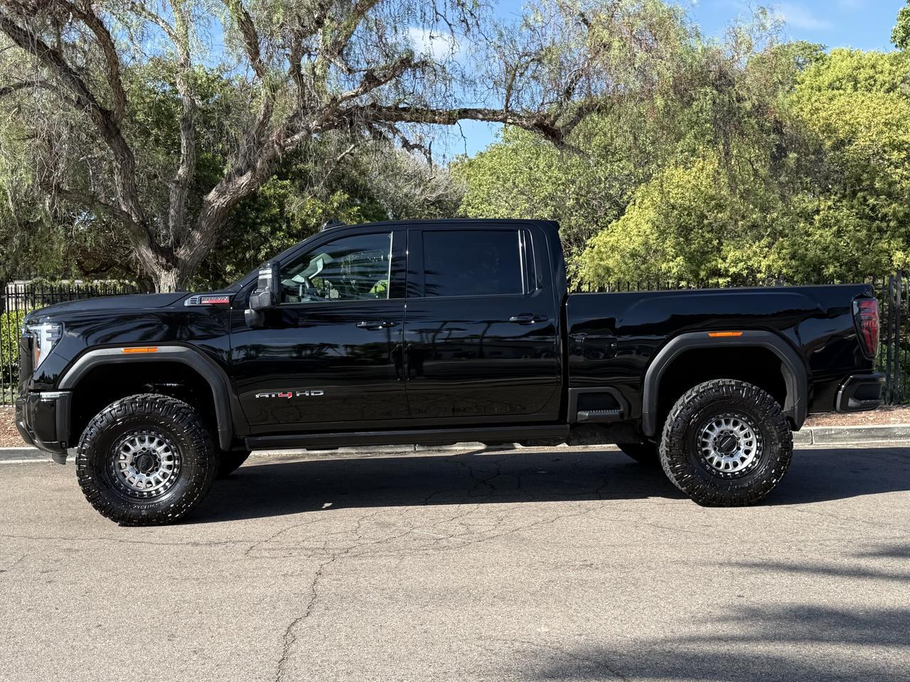 2025 GMC Sierra 2500HD AT4 San Diego CA