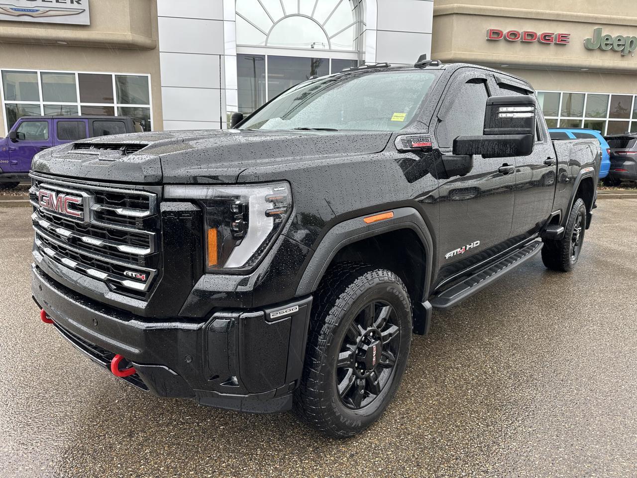 2025 GMC Sierra 2500HD AT4 Crew Cab 4WD | Tech Pkg | 5th Wheel Pkg | Max Trailer Pkg | X31 Off Road Pkg | Sun Roof Redwater AB