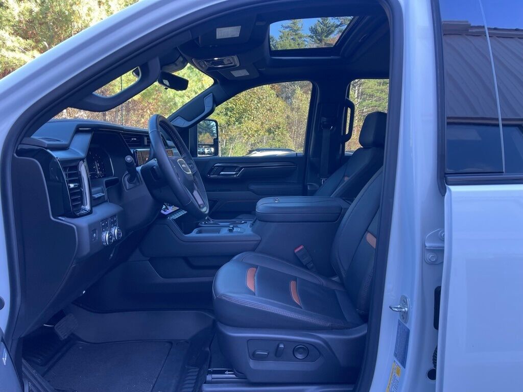 2025 GMC Sierra 2500HD AT4 Orange MA