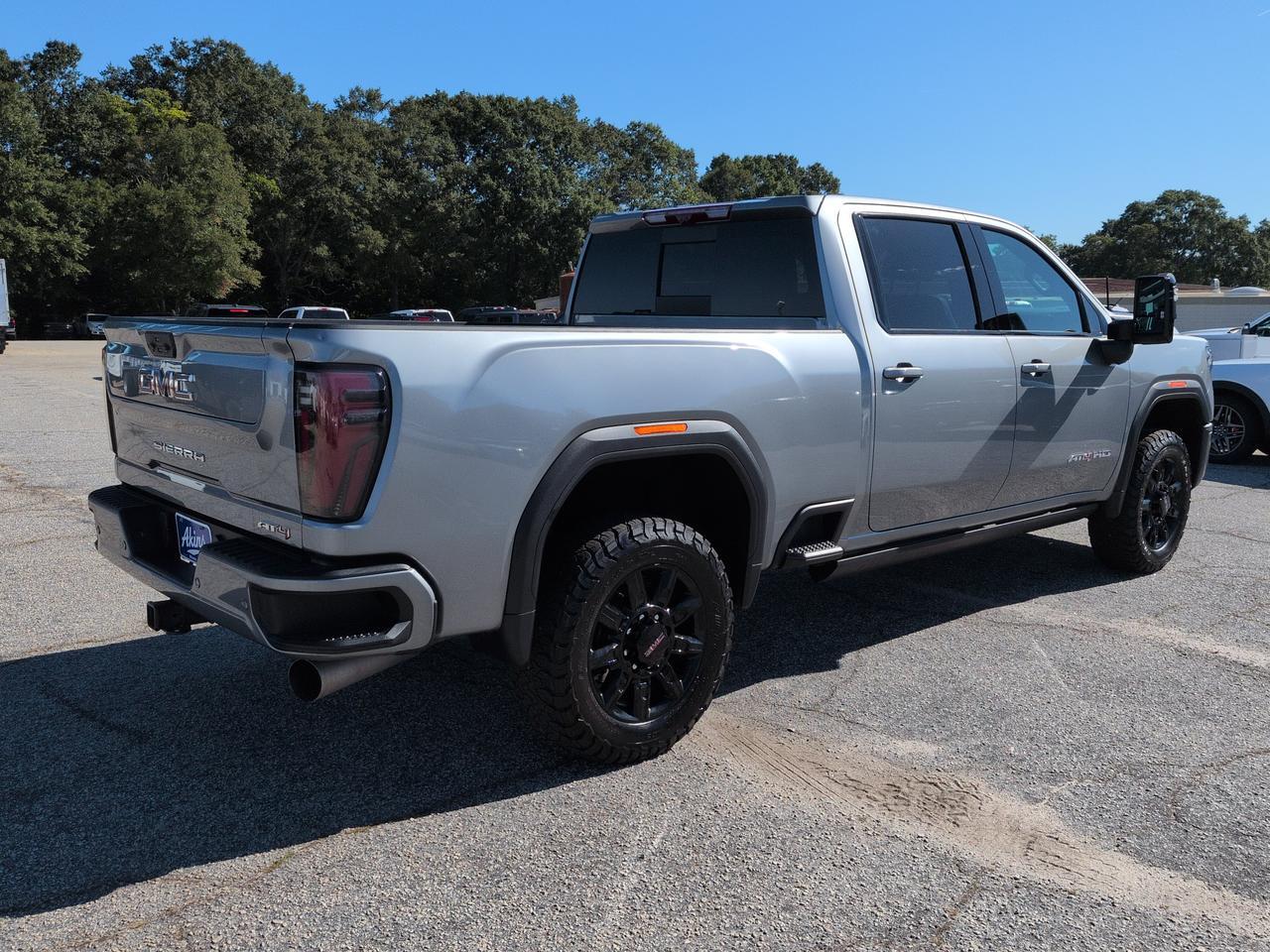 2025 GMC Sierra 2500HD AT4 Appleton WI