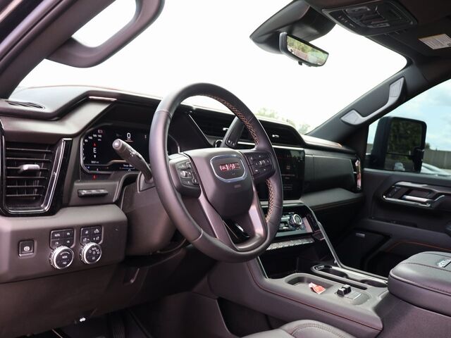 2025 GMC Sierra 2500HD AT4 Oshkosh WI