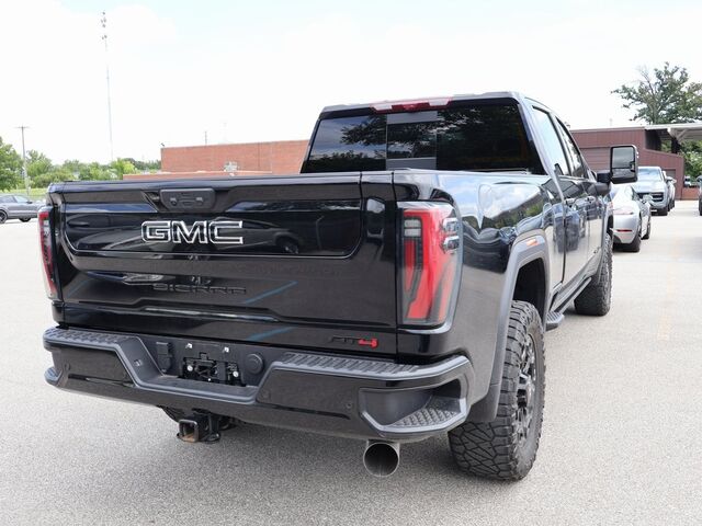 2025 GMC Sierra 2500HD AT4 Oshkosh WI