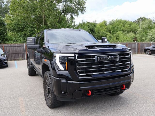 2025 GMC Sierra 2500HD AT4 Oshkosh WI