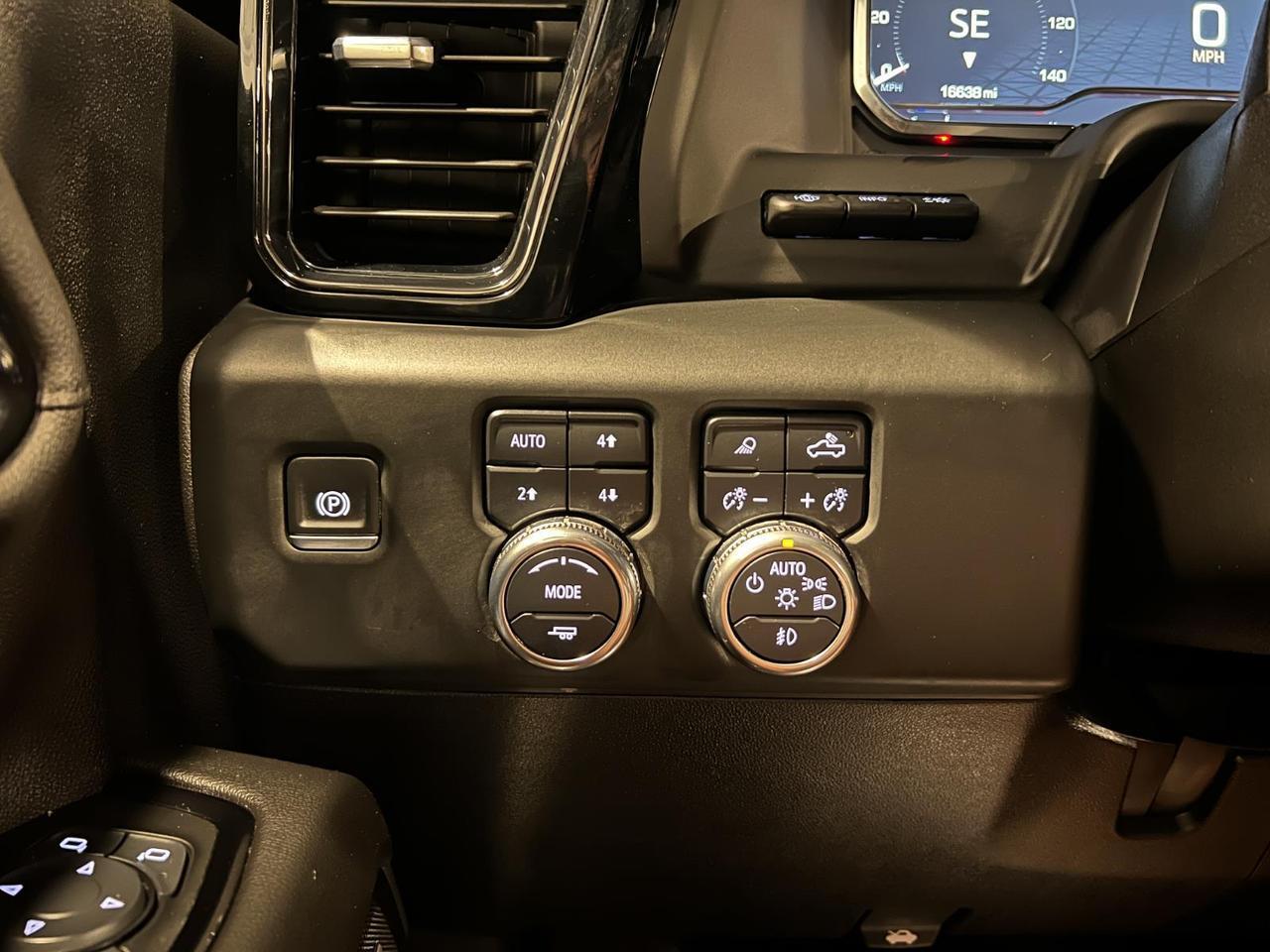 2025 GMC Sierra 2500HD AT4 Parker CO