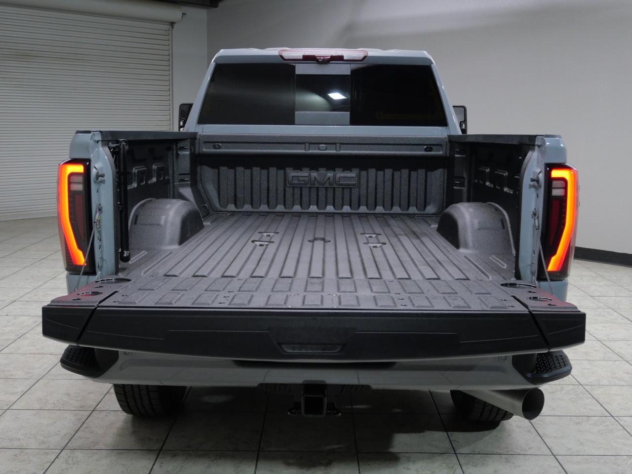 2025 GMC Sierra 2500HD AT4 Premium Plus 6.6L Duramax 4x4 Mansfield TX