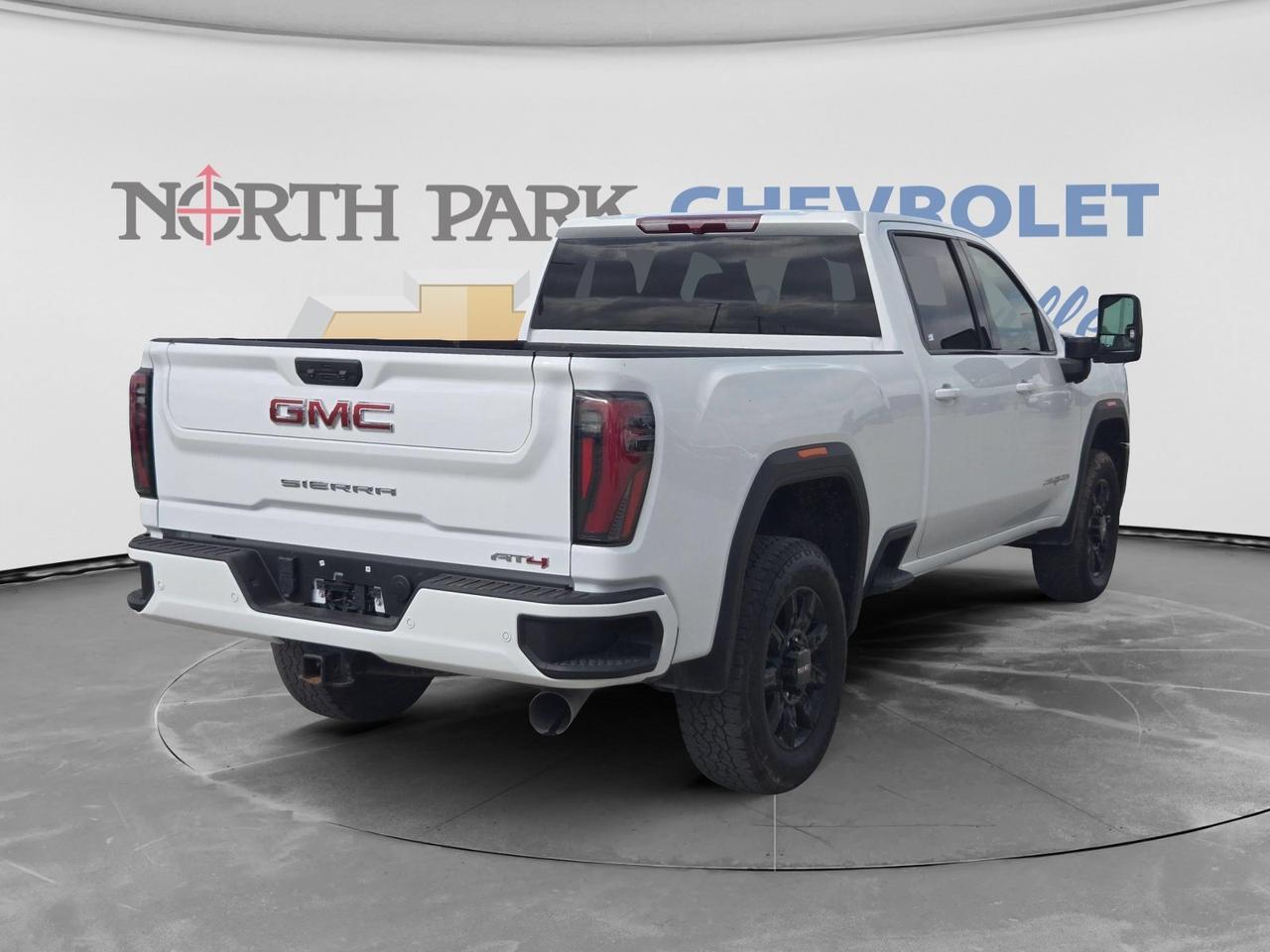 2025 GMC Sierra 2500HD AT4
