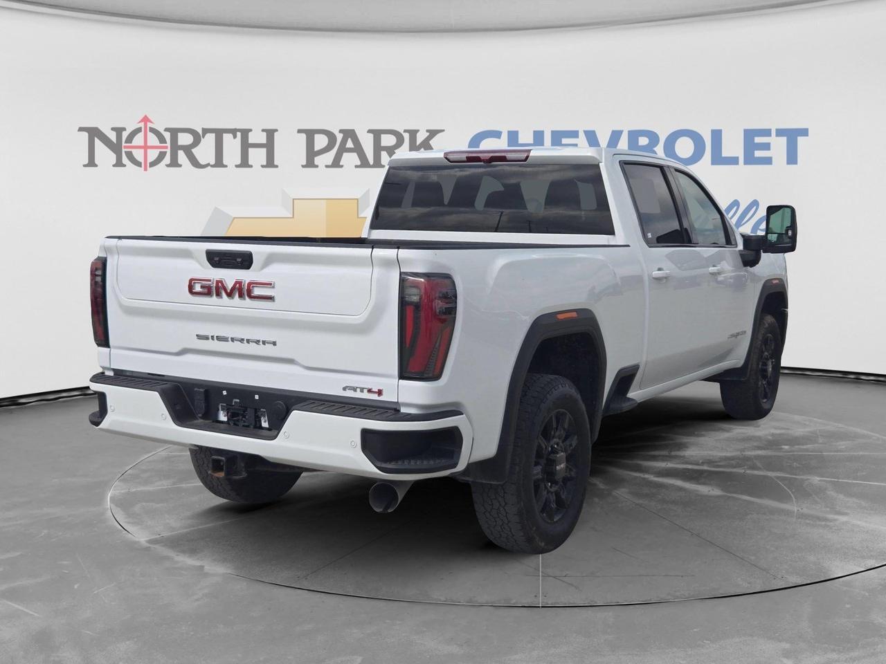 2025 GMC Sierra 2500HD AT4