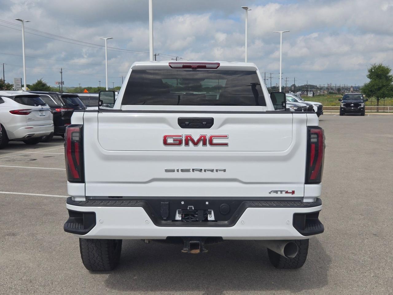 2025 GMC Sierra 2500HD AT4 Castroville TX