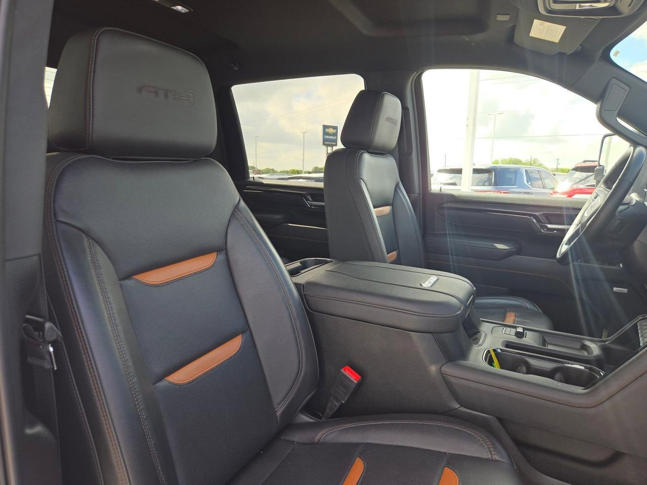 2025 GMC Sierra 2500HD AT4 Castroville TX