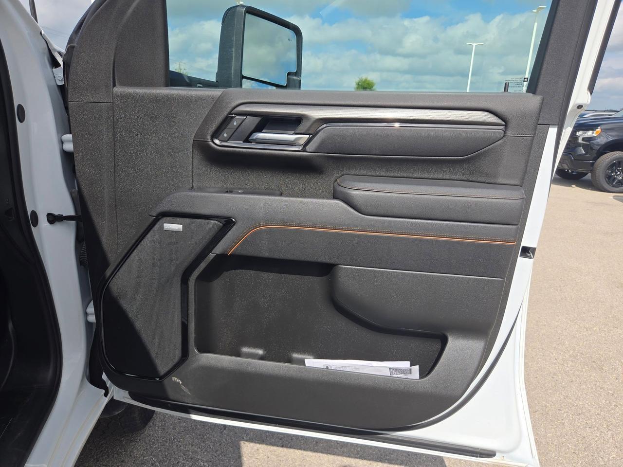 2025 GMC Sierra 2500HD AT4 Castroville TX
