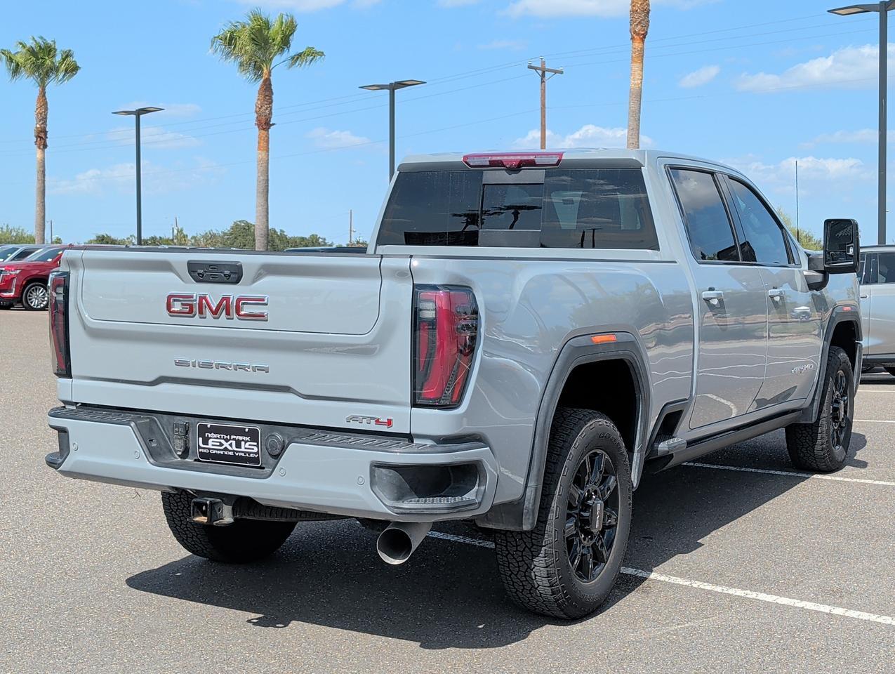 2025 GMC Sierra 2500HD AT4